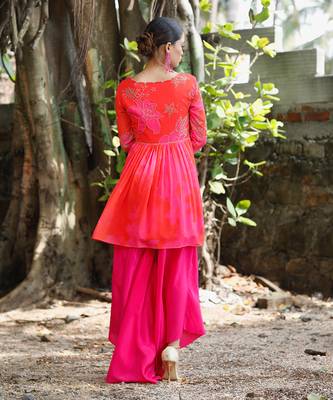 Pink red embroidered peplum kurti pant with dupatta 4