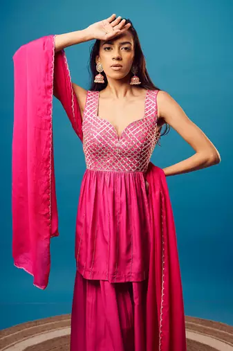 Pink-orange ombre criss-cross peplum set
