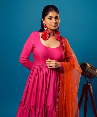 Pink-orange ombre tiered anarkali set 3