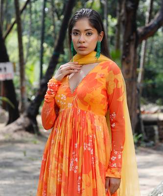 Yellow orange printed scallop embroidered anarkali with matching net scallop embroidered dupatta. 3