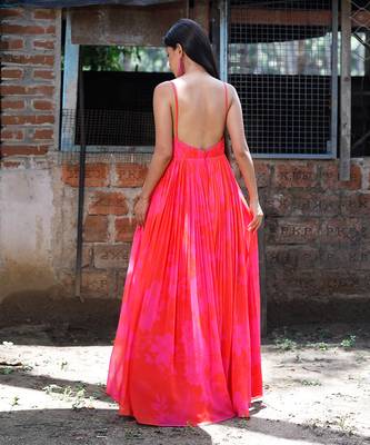 Pink red printed strappy ruched anarkali with matching scallop embroidered net dupatta. 4