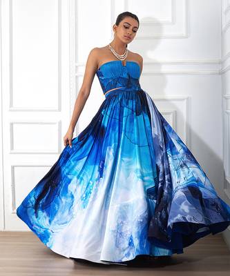 Blue tube top embroidery crepe skirt set 3