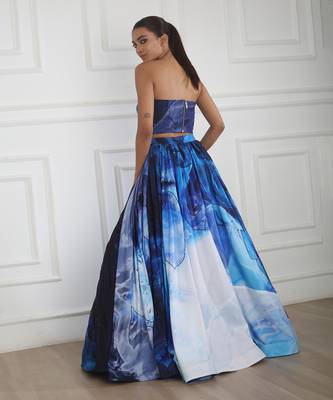 Blue tube top embroidery crepe skirt set 4