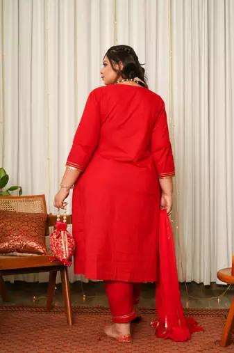 Red gold kurta set-(set of 3)