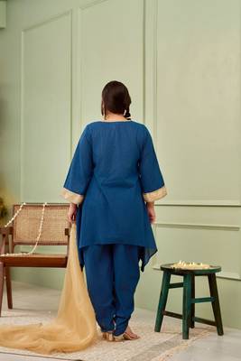 Blue tulip cotton dhoti kurta set - (set of 3) 4