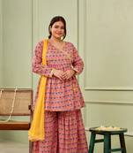 Peach booti cotton printed sharara set (set of 3)