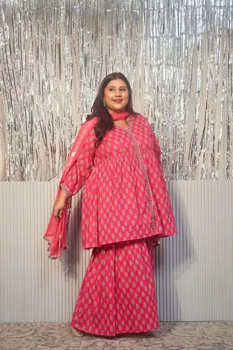 Pink printed cotton v-neck gota sharara set -(set of 3)