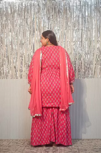 Pink printed cotton v-neck gota sharara set -(set of 3)