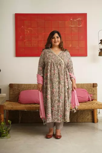 Grey pink floral angrakha kurta suit set - ( set of 3 )