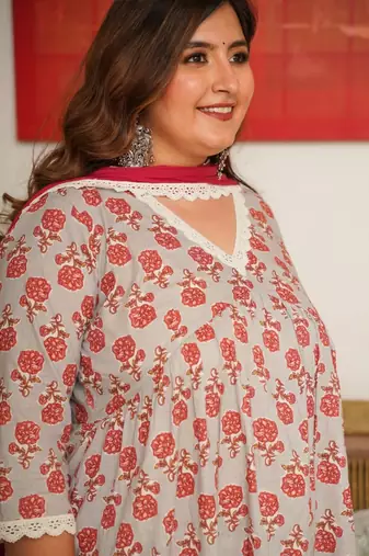 Rose print alia kurta suit set - ( set of 3 )