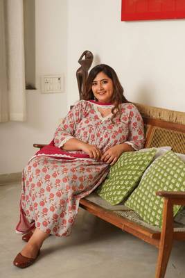 Rose print alia kurta suit set - ( set of 3 ) 5