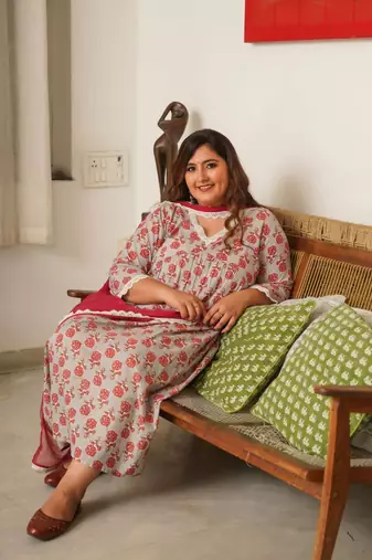 Rose print alia kurta suit set - ( set of 3 )