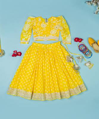 yellow floral lehenga for girls 2