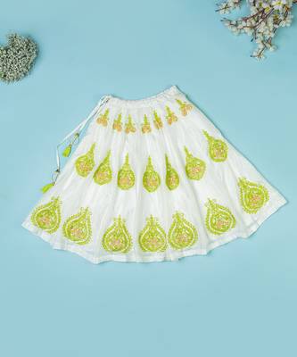 Ivory pure spun lehenga set for girls. 5