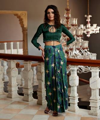 Evergreen satin skirt set 1