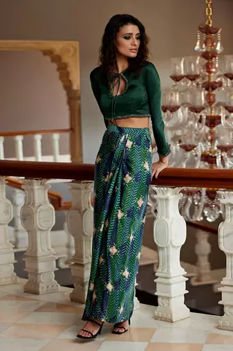 Evergreen satin skirt set