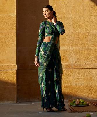 Evergreen pre-draped hand-block saree with blouse 2
