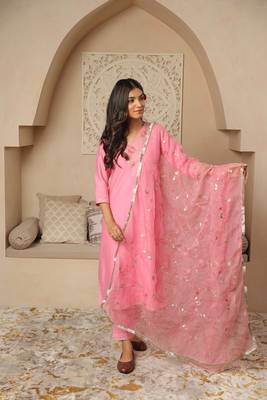 Light pink embroidered stitched straight set with dupatta 4