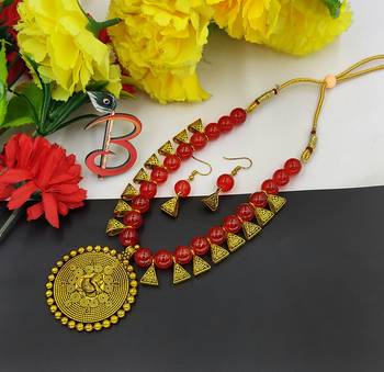 Red necklace set 1