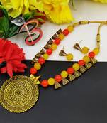 Multicolor necklace set
