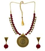Maroon necklace set