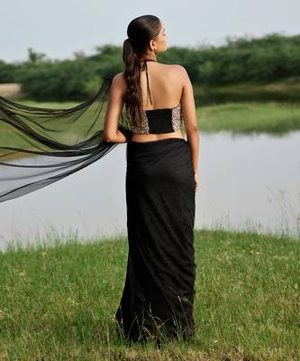 Black net saree with blouse 2