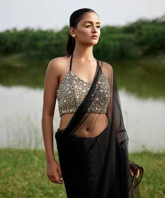 Black net saree with blouse 3