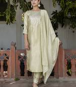 Vredevogel women's silk blend straight kurta with pant & embroidered chanderi dupatta