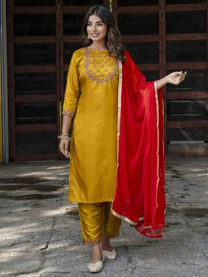 Vredevogel women's cotton silk blend kurta with trousers pant & nazneen dupatta set 1