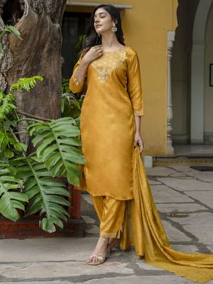 Vredevogel women's silk blend kurta with trousers pant & embroidered chanderi dupatta set 1