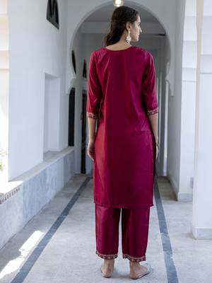 Vredevogel women's silk blend kurta with trousers pant & embroidered chanderi dupatta set 2