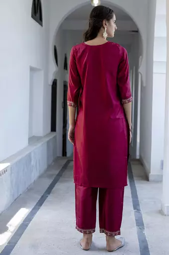 Vredevogel women's silk blend kurta with trousers pant & embroidered chanderi dupatta set