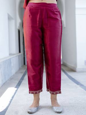 Vredevogel women's silk blend kurta with trousers pant & embroidered chanderi dupatta set 4