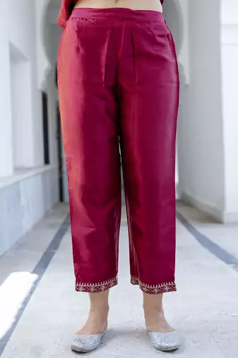 Vredevogel women's silk blend kurta with trousers pant & embroidered chanderi dupatta set