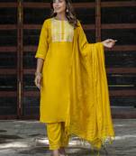 Vredevogel women's chinon silk kurta & trousers pant with nazneen shibori print dupatta