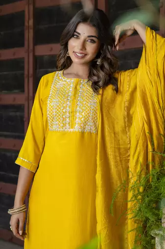 Vredevogel women's chinon silk kurta & trousers pant with nazneen shibori print dupatta