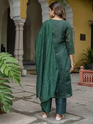 Vredevogel women's chanderi modal butti kurta with trouser pant & embroidered chanderi dupatta 2