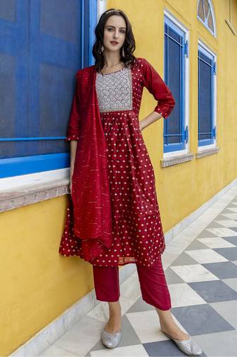  women's chanderi modal butti kurta with trouser pant & embroidered chanderi dupatta