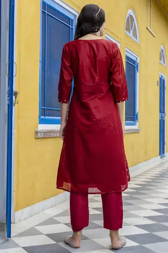 Vredevogel women's chanderi modal butti kurta with trouser pant & embroidered chanderi dupatta