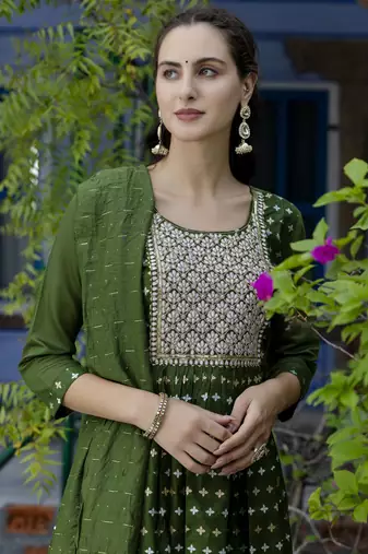 Vredevogel women's chanderi modal butti kurta with trouser pant & embroidered chanderi dupatta