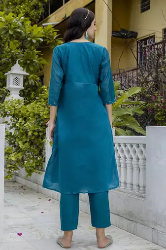 Vredevogel women's chanderi modal butti kurta with trouser pant & embroidered chanderi dupatta