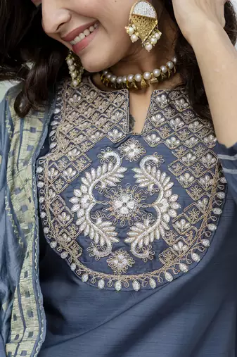 Vredevogel women's cotton silk blend embroidered kurta pant with viscose print dupatta set