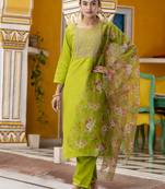 Vredevogel women's embroidered silk blend kurta & trouser pant with organza dupatta