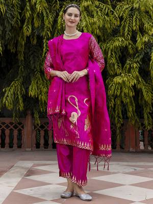 Vredevogel women's cotton silk jacquard kurta pant set with banarasi silk dupatta 1