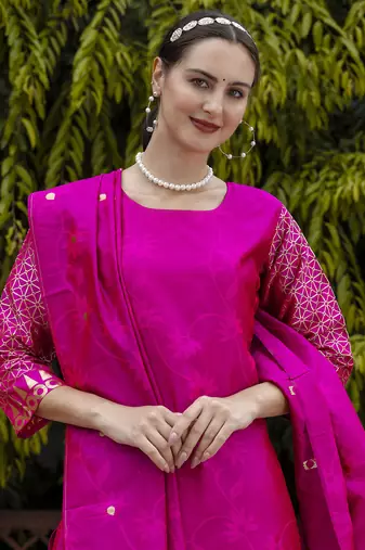 Vredevogel women's cotton silk jacquard kurta pant set with banarasi silk dupatta
