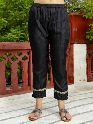 Vredevogel women's silk blend embroidered kurta with trouser pant & dupatta set 4