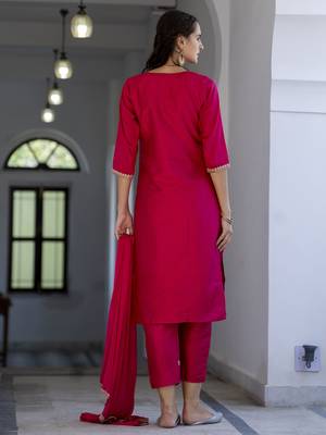 Vredevogel women's silk blend embroidered kurta with trouser pant & dupatta set 2