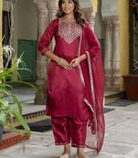 Vredevogel women's silk blend kurta pant set with nazmin dupatta