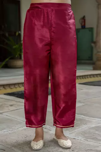 Vredevogel women's silk blend kurta pant set with nazmin dupatta
