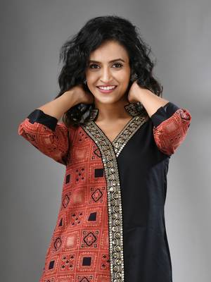 Black ajrak printed cotton stright kurta with gota patti lace 4